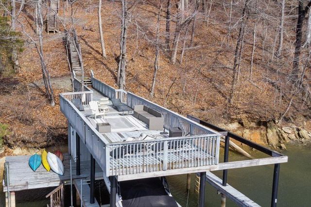 1429 Longview Estates DR, Goodview, VA 24095