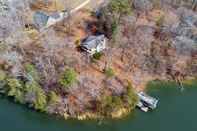 1429 Longview Estates DR, Goodview, VA 24095