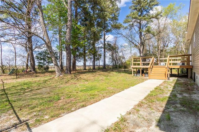 1242 Shawboro RD, Shawboro, NC 27973