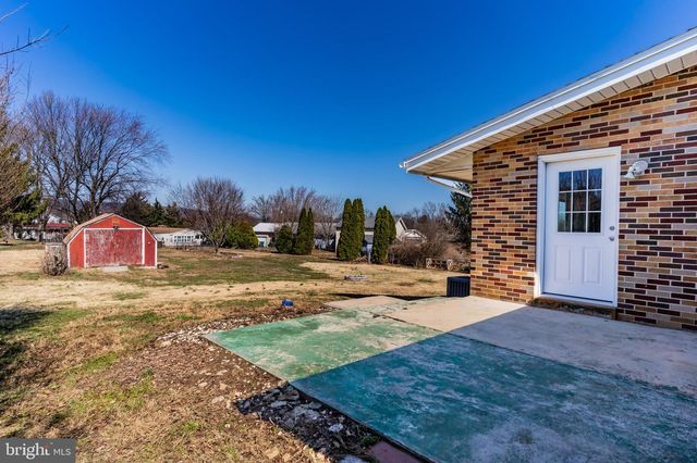 543 MAGARO RD, Enola, PA 17025