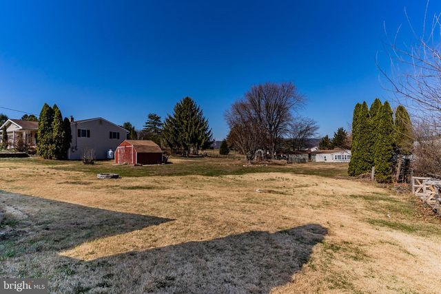 543 MAGARO RD, Enola, PA 17025