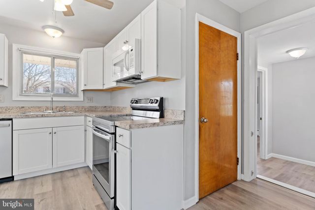 543 MAGARO RD, Enola, PA 17025