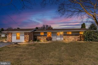 543 MAGARO RD, Enola, PA 17025