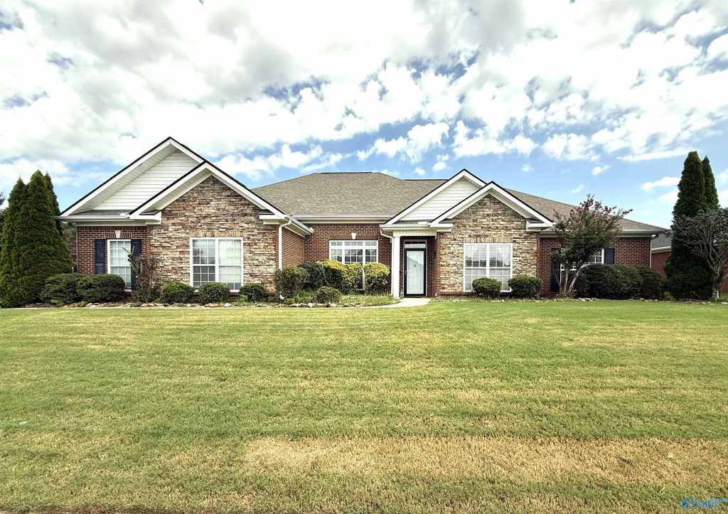 225 Pennsylvania Avenue, Madison, AL 35758