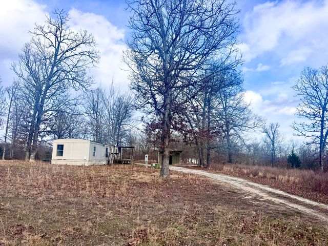 104 Private Road H4, Alton, MO 65606