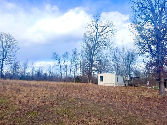 104 Private Road H4, Alton, MO 65606