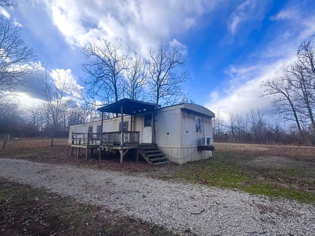 104 Private Road H4, Alton, MO 65606