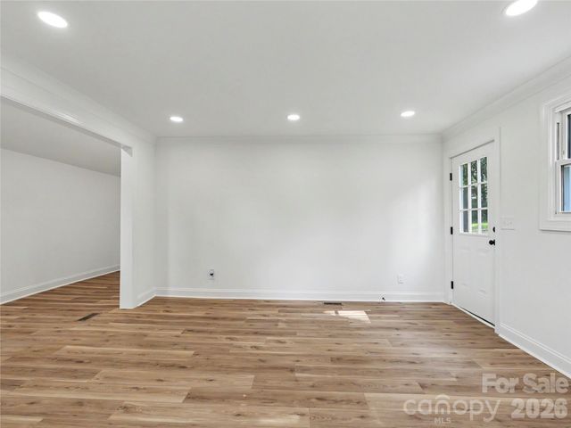 410 E 16th Street, Kannapolis, NC 28083