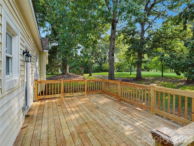 410 E 16th Street, Kannapolis, NC 28083