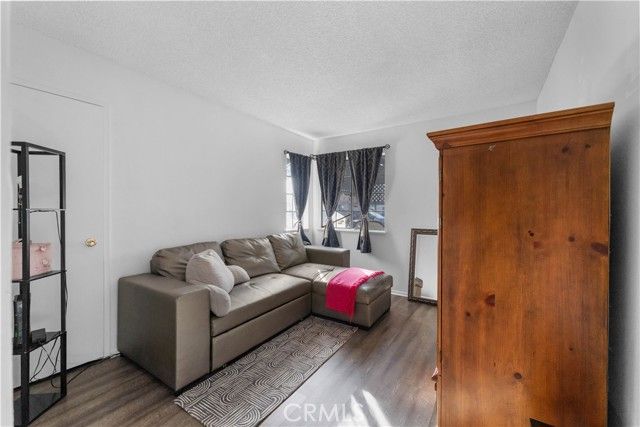 37720 Smoke Tree, Palmdale, CA 93552