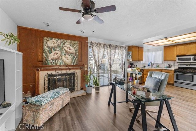 37720 Smoke Tree, Palmdale, CA 93552