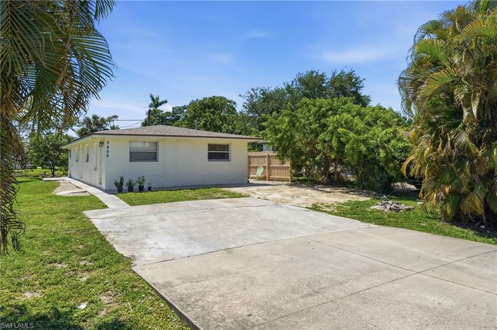 5458 Sholtz ST, NAPLES, FL 34113 — exterior