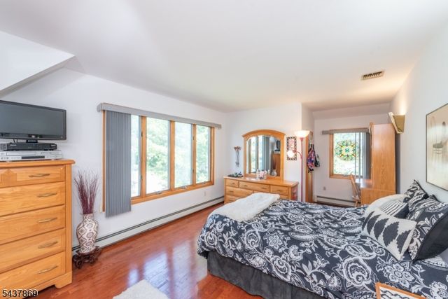 13 Fox Run, North Caldwell Boro, NJ 07006
