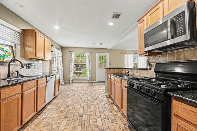 3007 Woodwren Court, League City, TX 77573