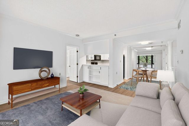 1800 Clairmont Lake A227, Decatur, GA 30033