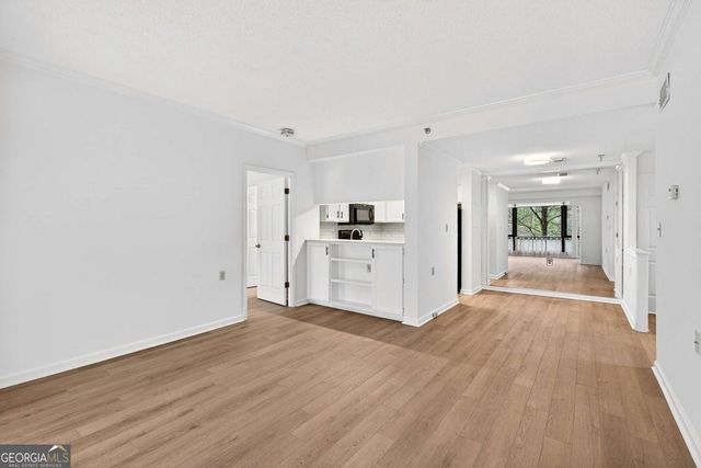 1800 Clairmont Lake A227, Decatur, GA 30033