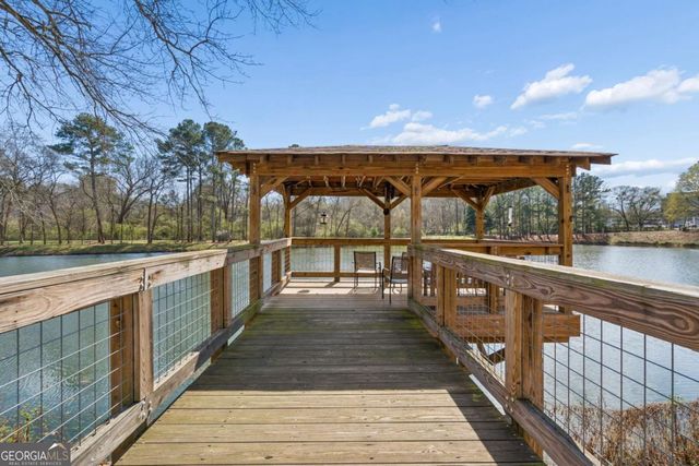 1800 Clairmont Lake A227, Decatur, GA 30033