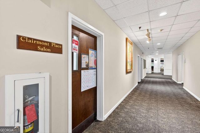 1800 Clairmont Lake A227, Decatur, GA 30033