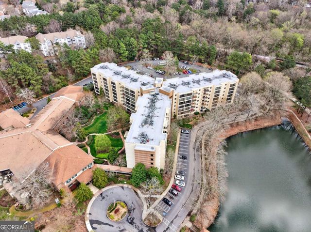 1800 Clairmont Lake A227, Decatur, GA 30033