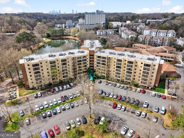 1800 Clairmont Lake A227, Decatur, GA 30033