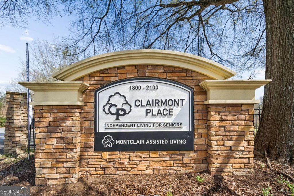 1800 Clairmont Lake A227, Decatur, GA 30033