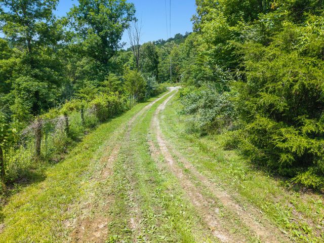 214 Price Valley Cemetery Road, Somerset, KY 42503
