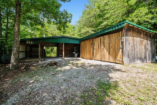 214 Price Valley Cemetery Road, Somerset, KY 42503