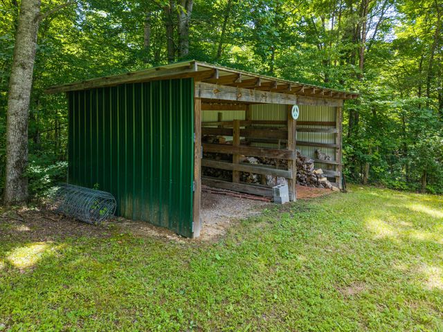 214 Price Valley Cemetery Road, Somerset, KY 42503