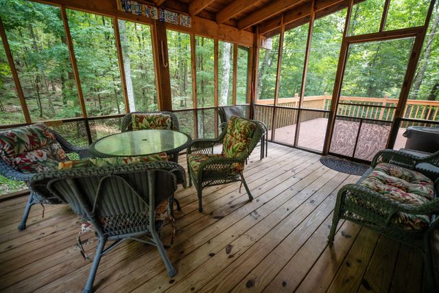 214 Price Valley Cemetery Road, Somerset, KY 42503
