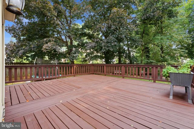 7804 RYDAL TER, Derwood, MD 20855