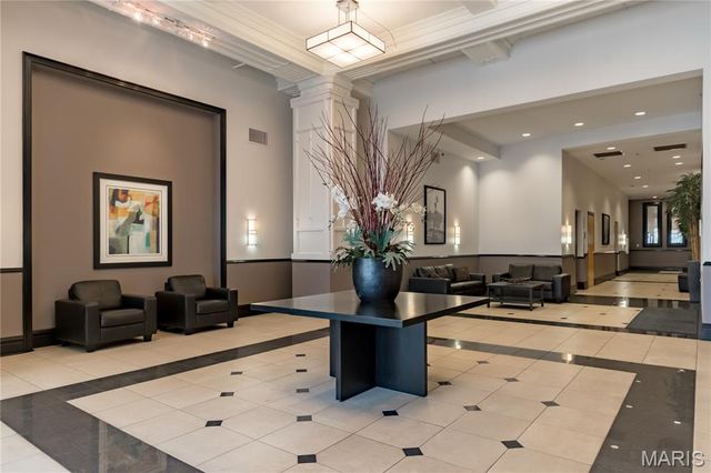 1501 Locust Street 909, St Louis, MO 63103