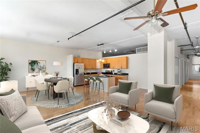 1501 Locust Street 909, St Louis, MO 63103