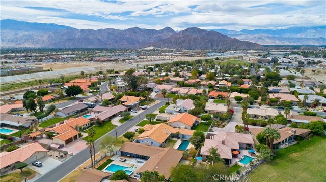 46274 Roadrunner Lane, La Quinta, CA 92253