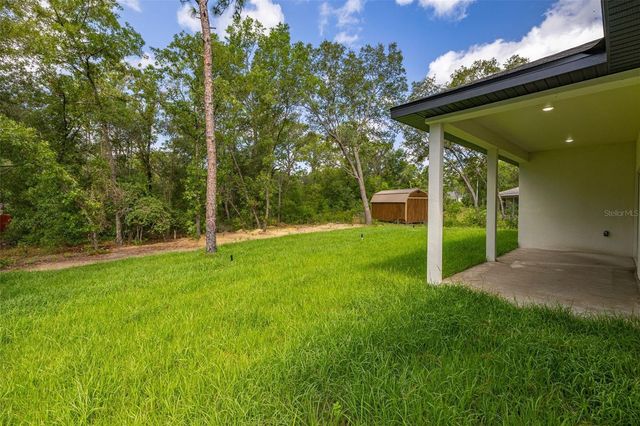 8100 N HILLVIEW CIRCLE, Dunnellon, FL 34434