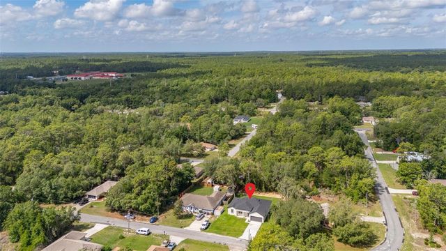 8100 N HILLVIEW CIRCLE, Dunnellon, FL 34434
