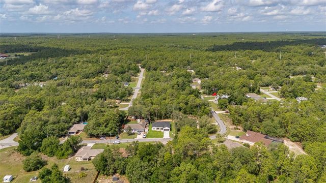 8100 N HILLVIEW CIRCLE, Dunnellon, FL 34434