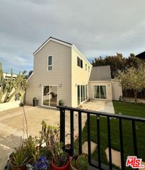 6506 W West 83rd, West Los Angeles (los Angeles), CA 90045