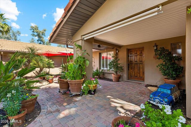 9817 N 36TH Street, Phoenix, AZ 85028