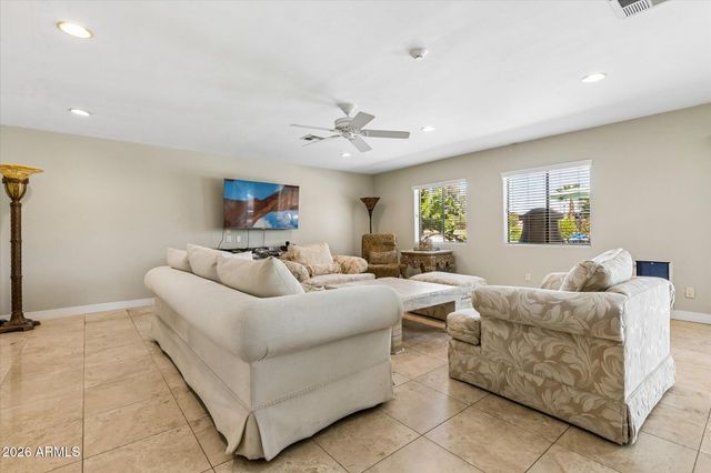 9817 N 36TH Street, Phoenix, AZ 85028