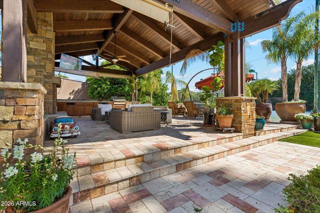 9817 N 36TH Street, Phoenix, AZ 85028