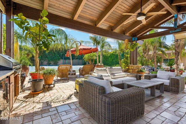 9817 N 36TH Street, Phoenix, AZ 85028