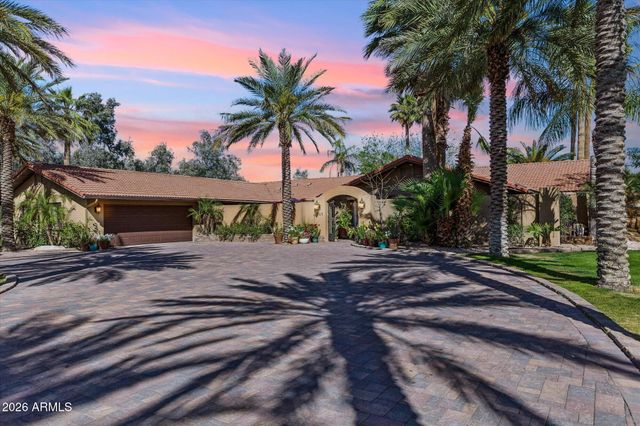 9817 N 36TH Street, Phoenix, AZ 85028