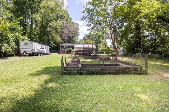 3100 Lifsey Ln, Chesterfield, VA 23832