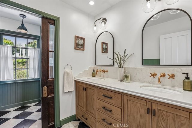 2976 Via Alvarado, Palos Verdes Estates, CA 90274