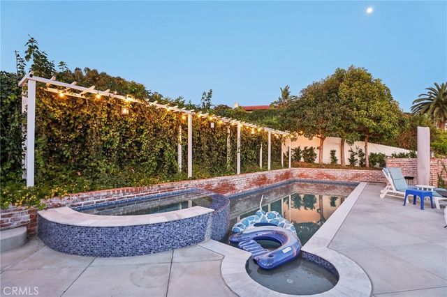 2976 Via Alvarado, Palos Verdes Estates, CA 90274