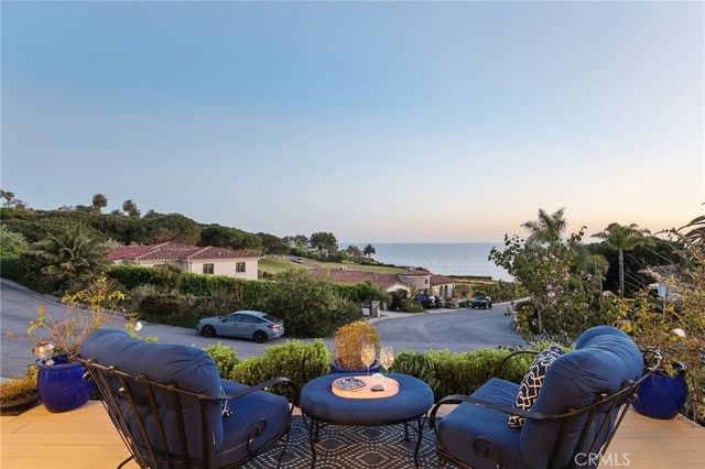 2976 Via Alvarado, Palos Verdes Estates, CA 90274