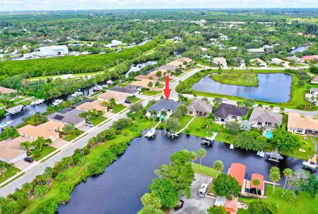 7186 SW Quiet River Court, Stuart, FL 34997
