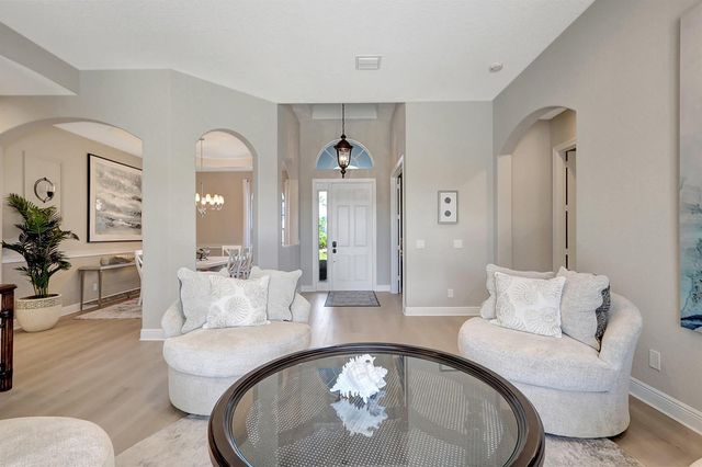 7186 SW Quiet River Court, Stuart, FL 34997