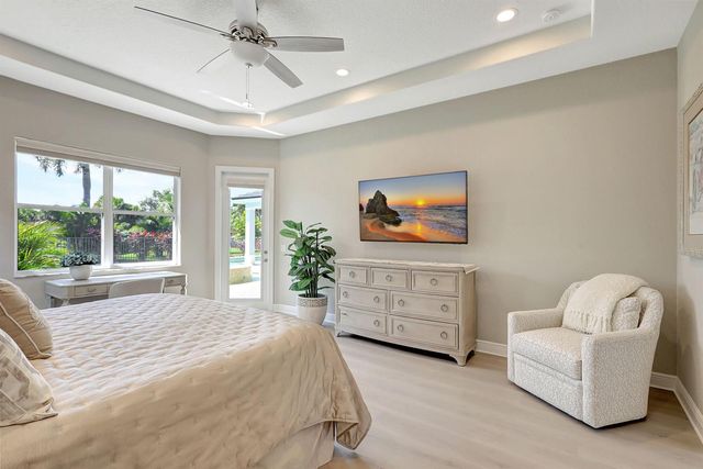 7186 SW Quiet River Court, Stuart, FL 34997