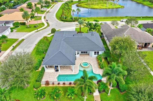 7186 SW Quiet River Court, Stuart, FL 34997